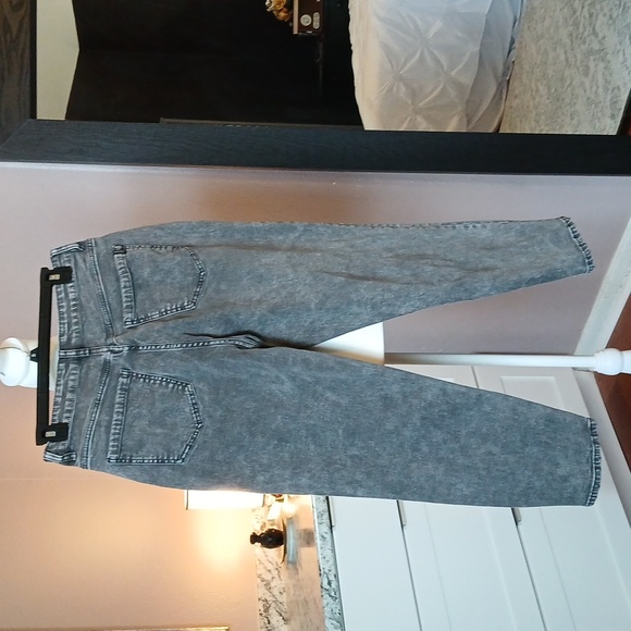 Buffalo Grey Black Jeans Hi-Rise Kristi Mom Denim by David Britton Size 31 - Picture 9 of 10